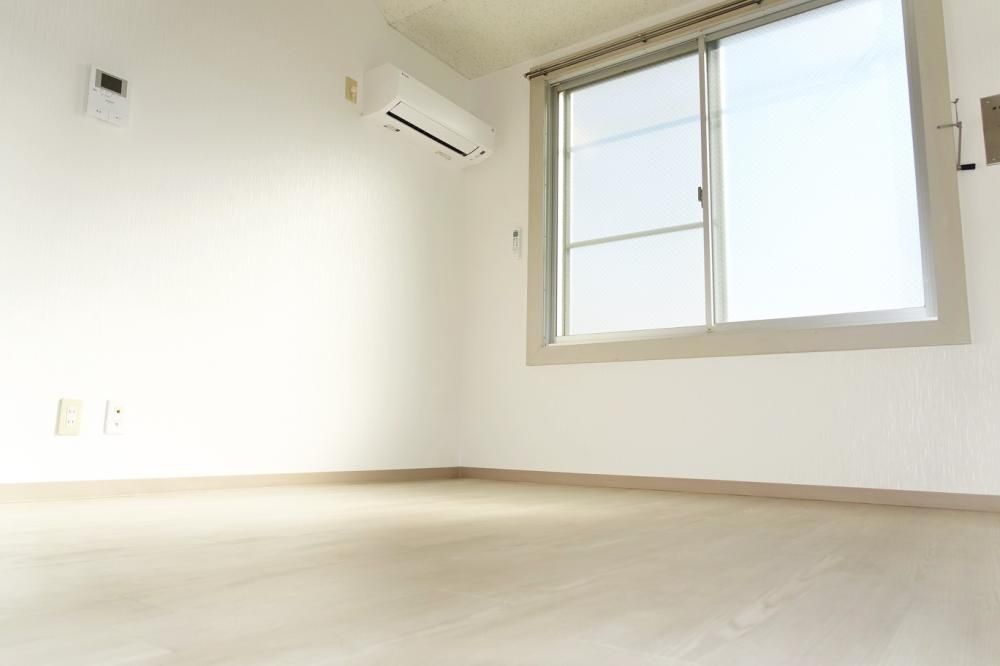 �y�Q���z�@