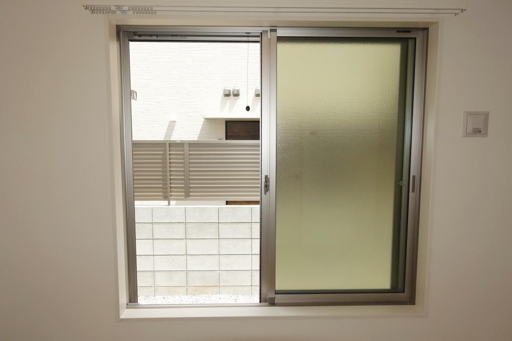 �y���]�z�@