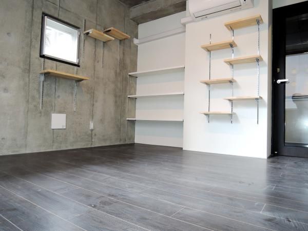 �y�Q���z�@