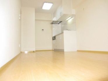 �y���ԁE���r���O�z�@