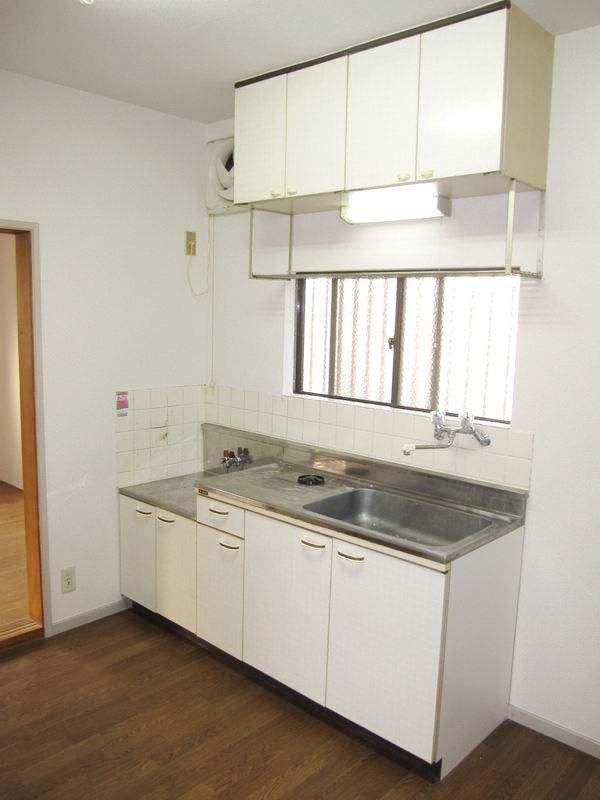 �y�L�b�`���z�@