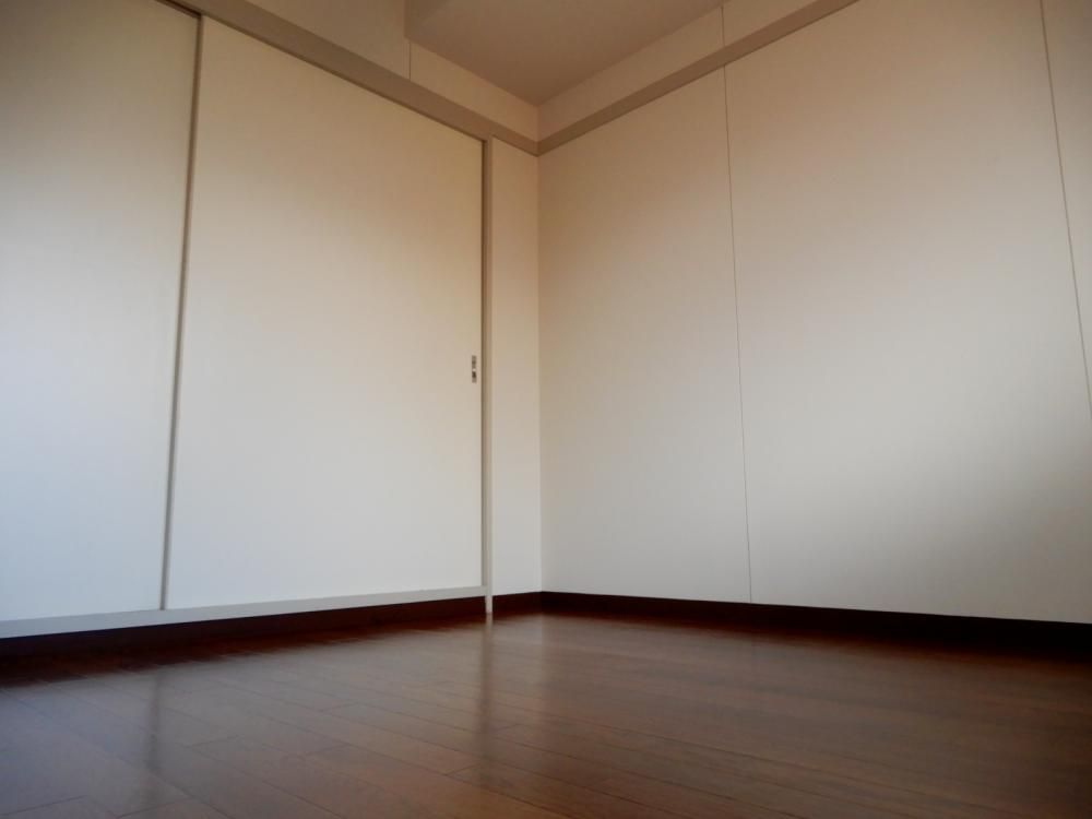 �y�Q���z�@