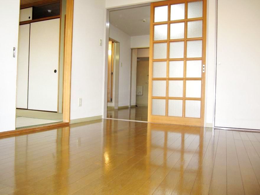 �y�Q���z�@