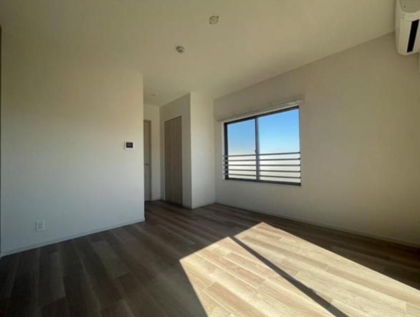 �y�Q���z�@