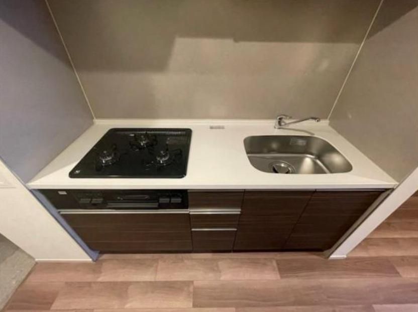 �y�L�b�`���z�@