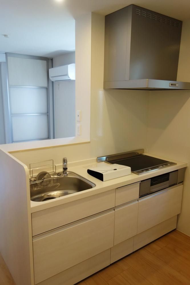 �y�L�b�`���z�@