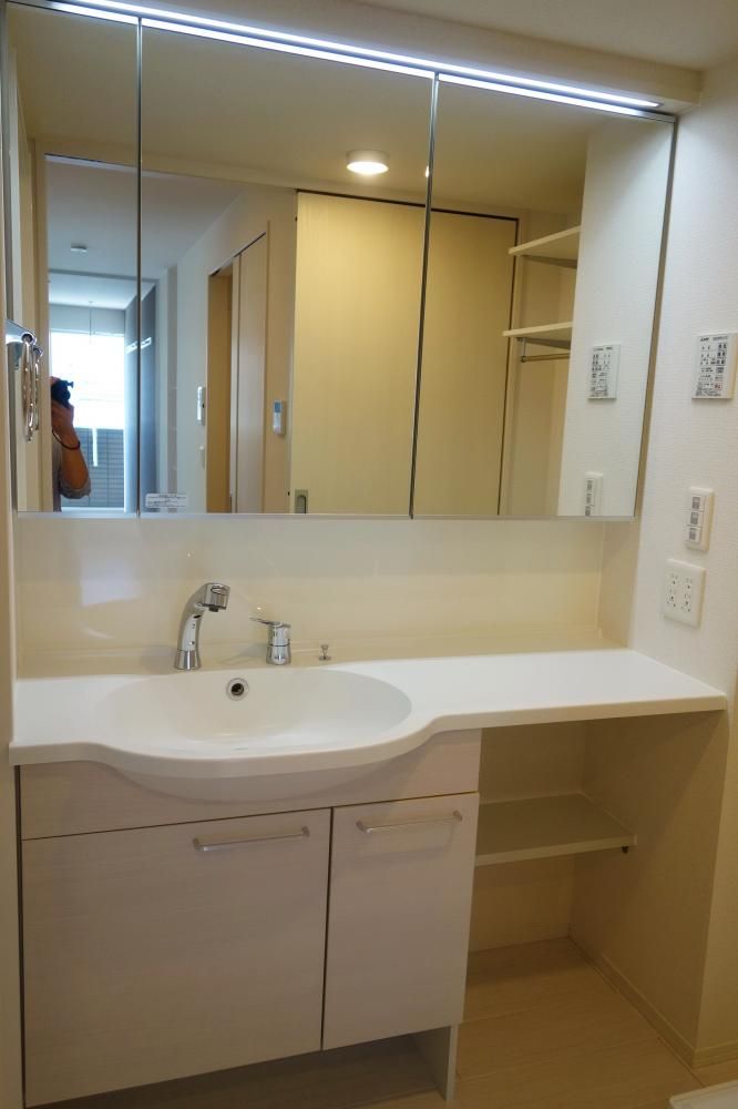 �y���ʏ��z�@