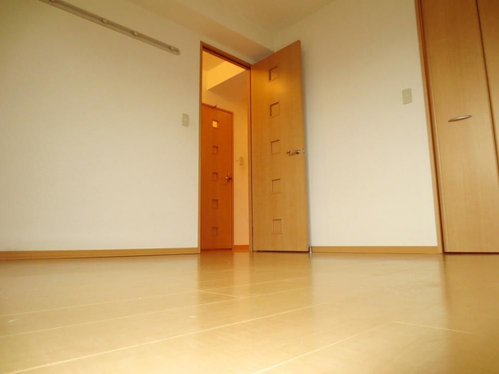 �y�Q���z�@