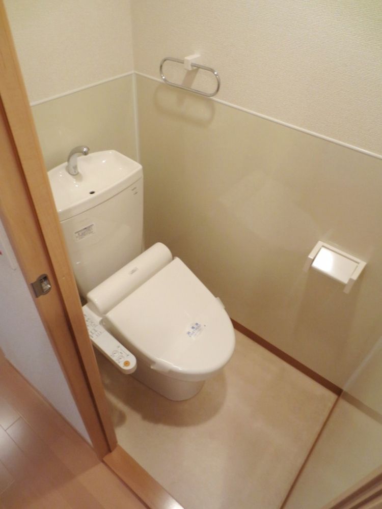 �y�g�C���z�@