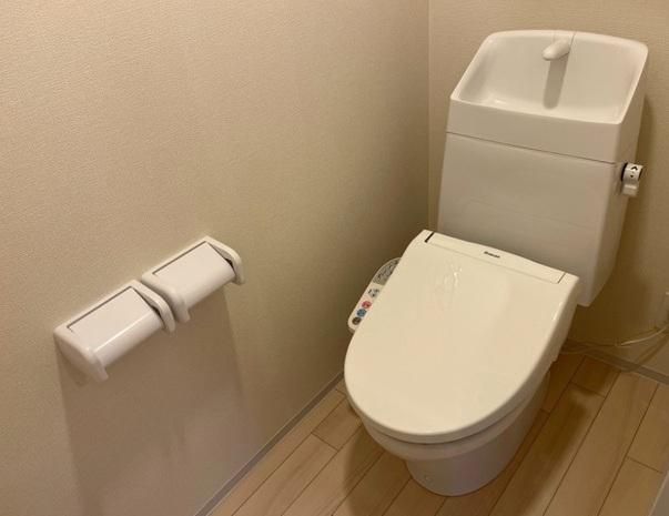 �y�g�C���z�@