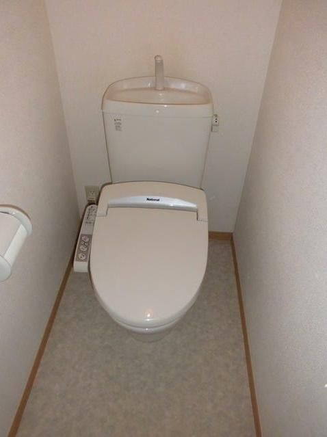 �y�g�C���z�@