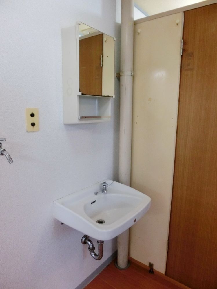 �y���ʏ��z�@