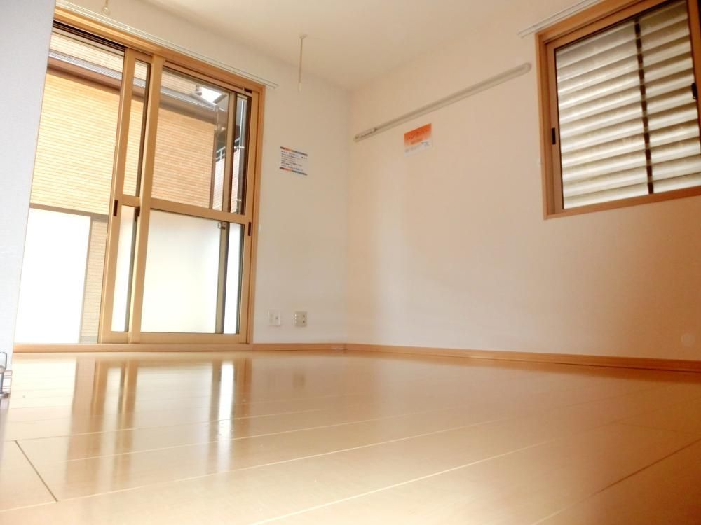 �y�Q���z�@