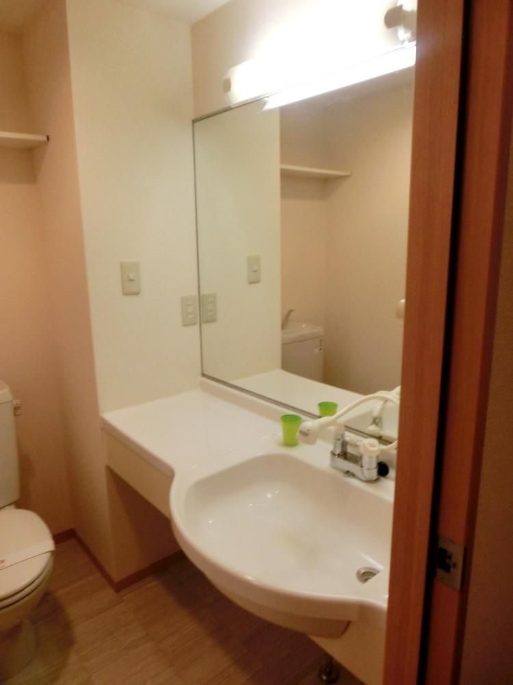 �y���ʏ��z�@