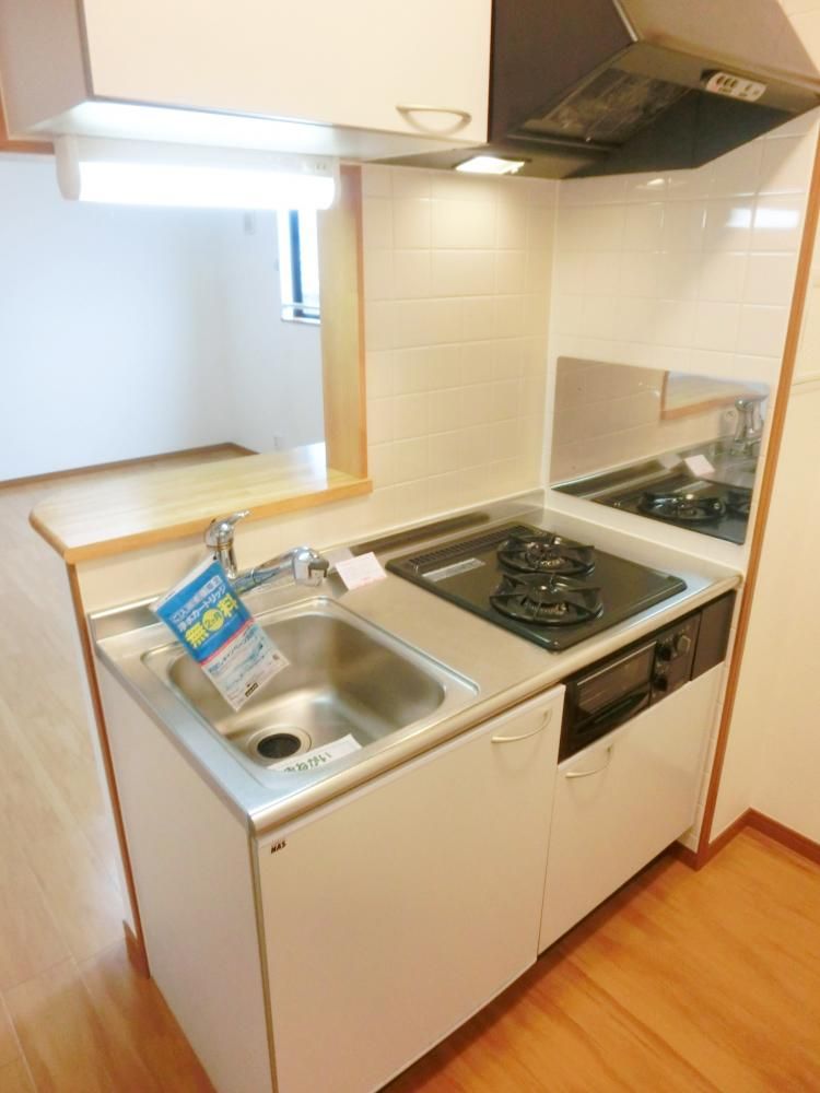 �y�L�b�`���z�@