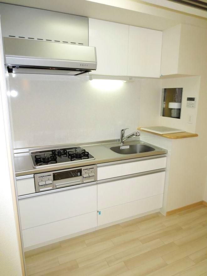 �y�L�b�`���z�@