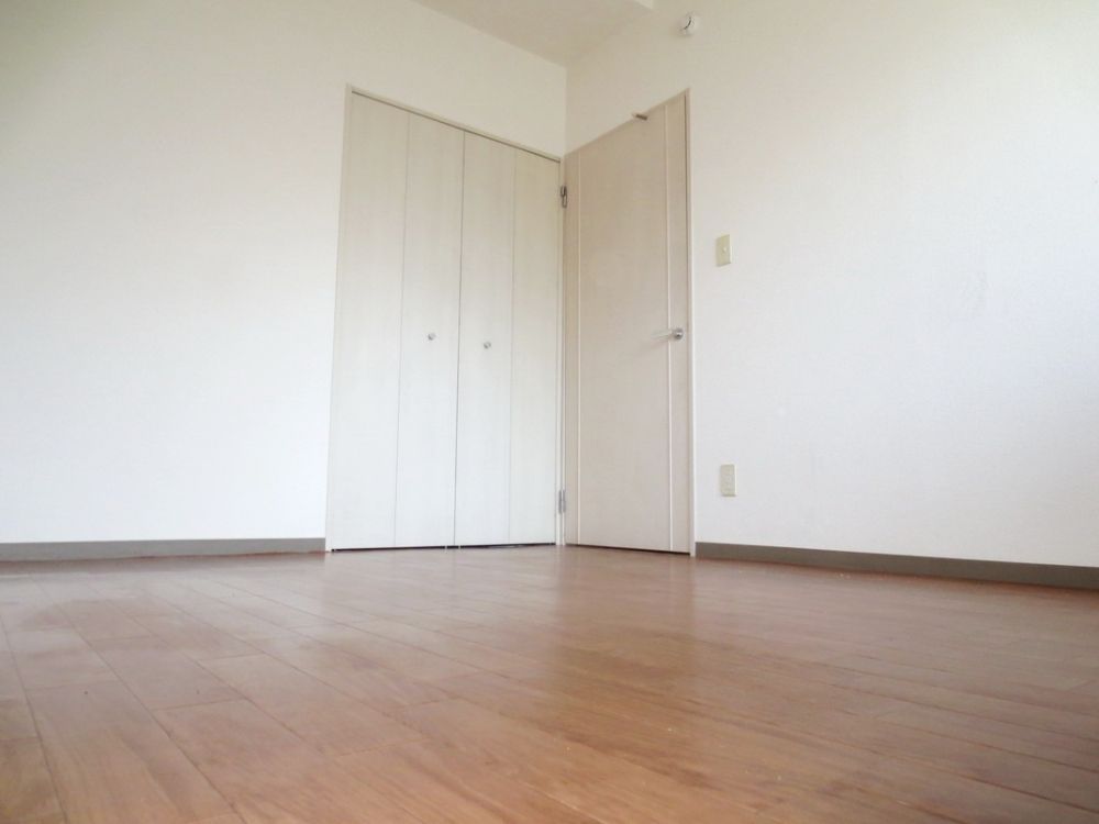 �y�Q���z�@