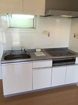 �y�L�b�`���z�@