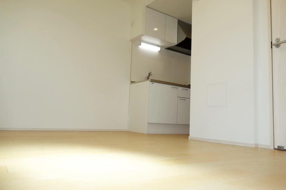 �y���ԁE���r���O�z�@