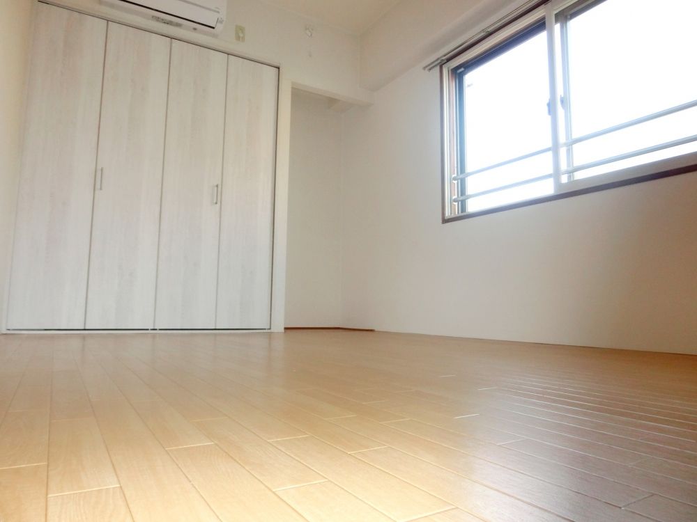 �y�Q���z�@