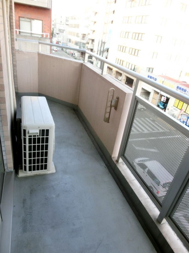 �y�x�����_�z�@