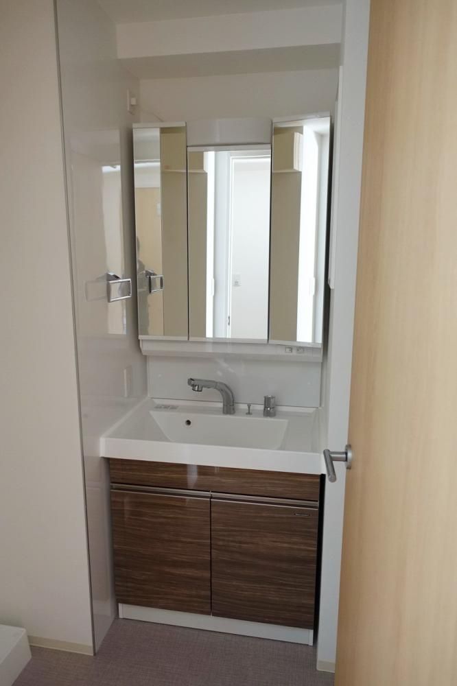 �y���ʏ��z�@