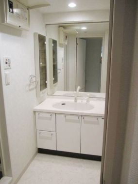 �y���ʏ��z�@