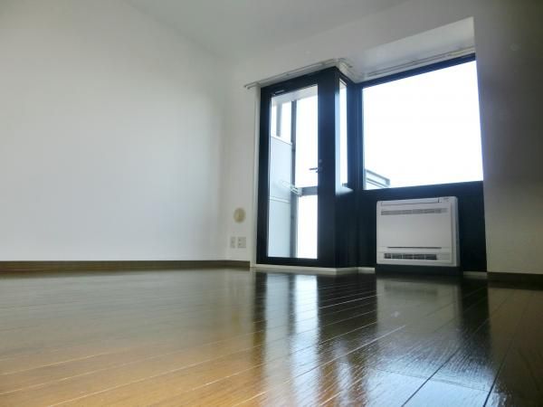 �y�Q���z�@