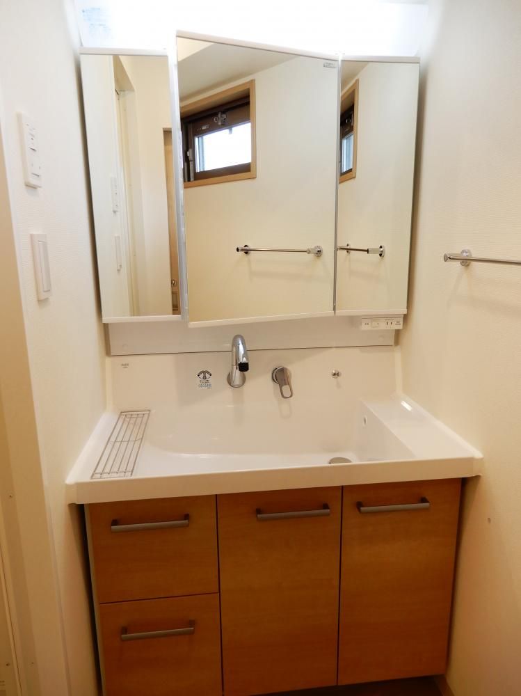 �y���ʏ��z�@