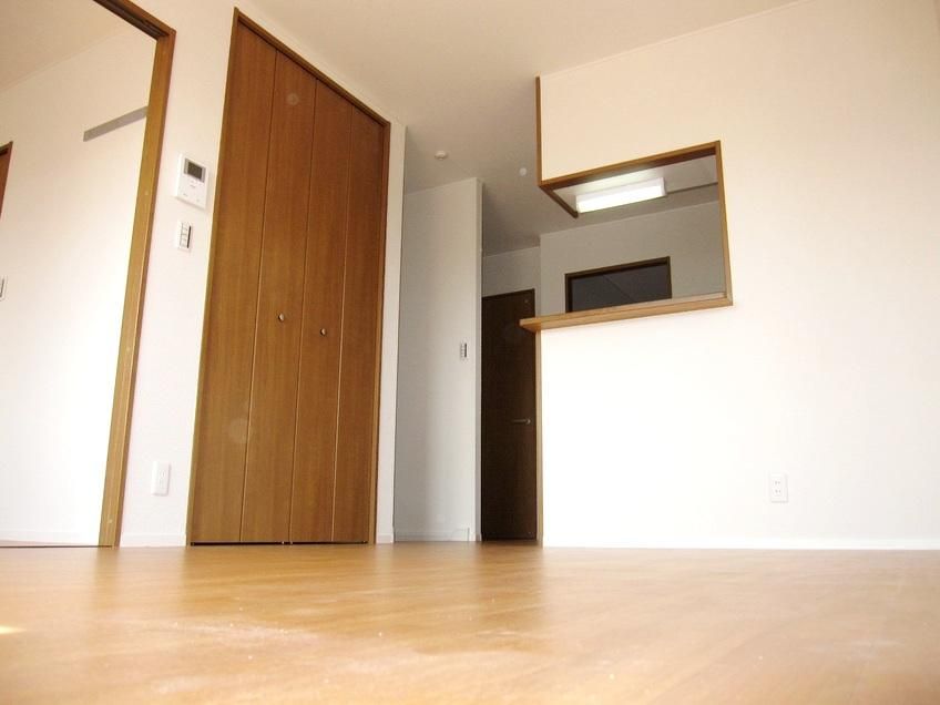 �y���ԁE���r���O�z�@