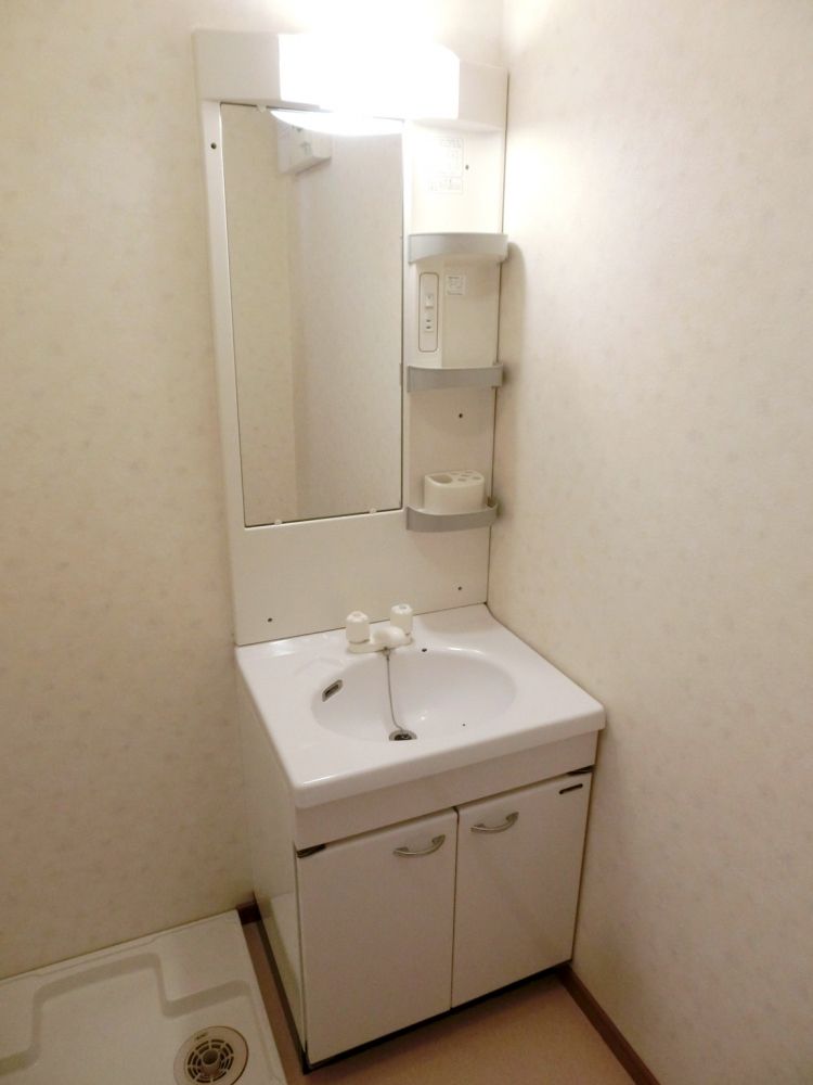 �y���ʏ��z�@