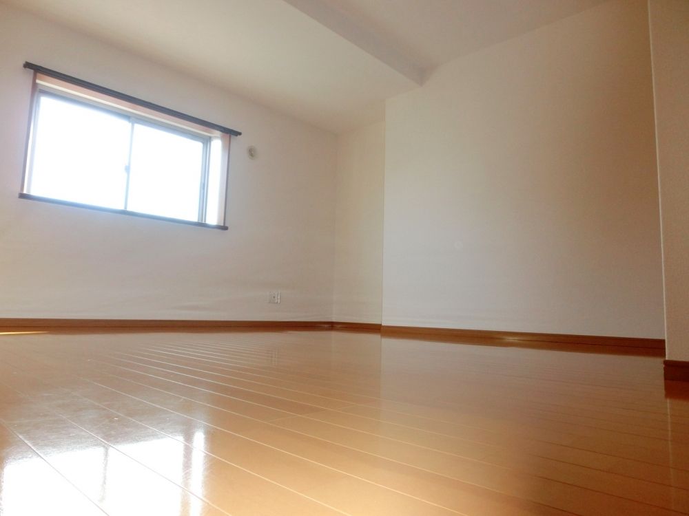 �y���̑������E�X�y�[�X�z�@