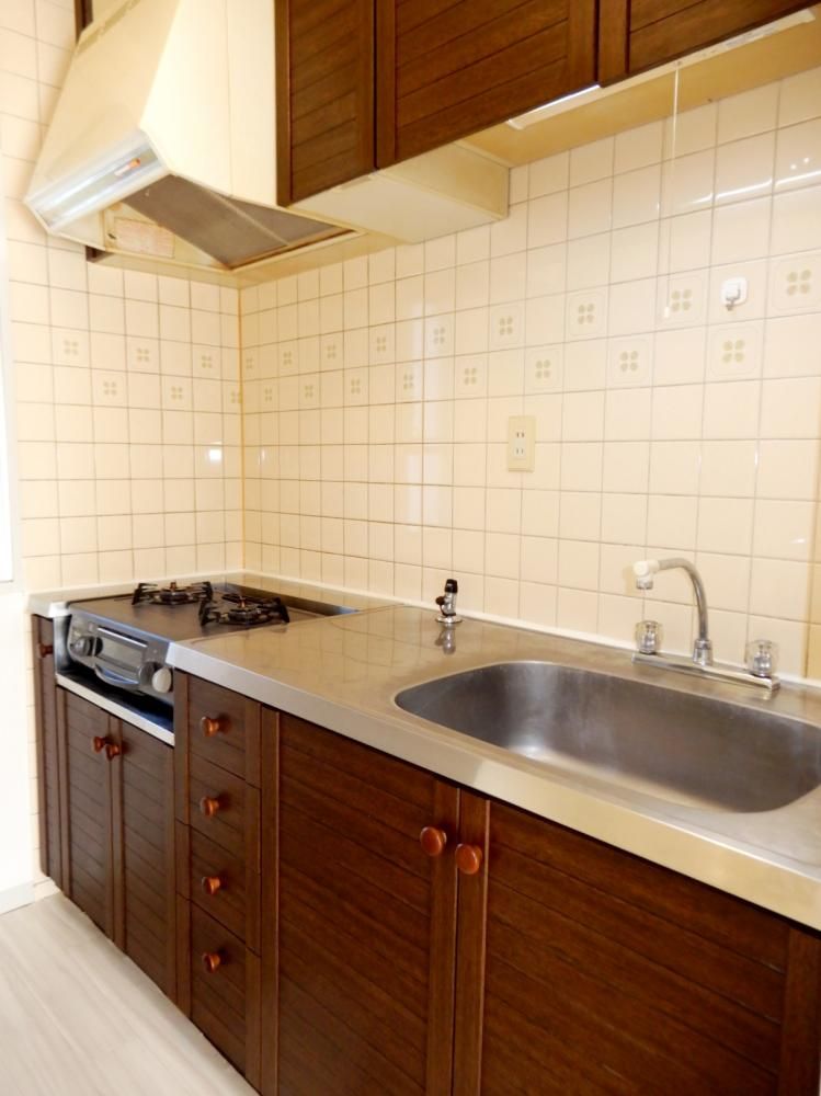 �y�L�b�`���z�@