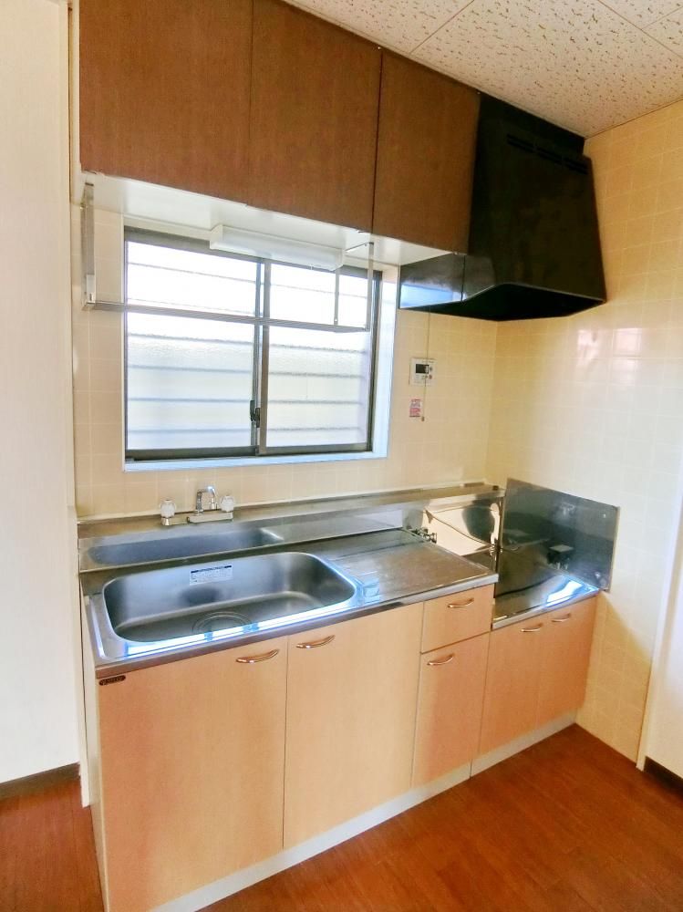 �y�L�b�`���z�@