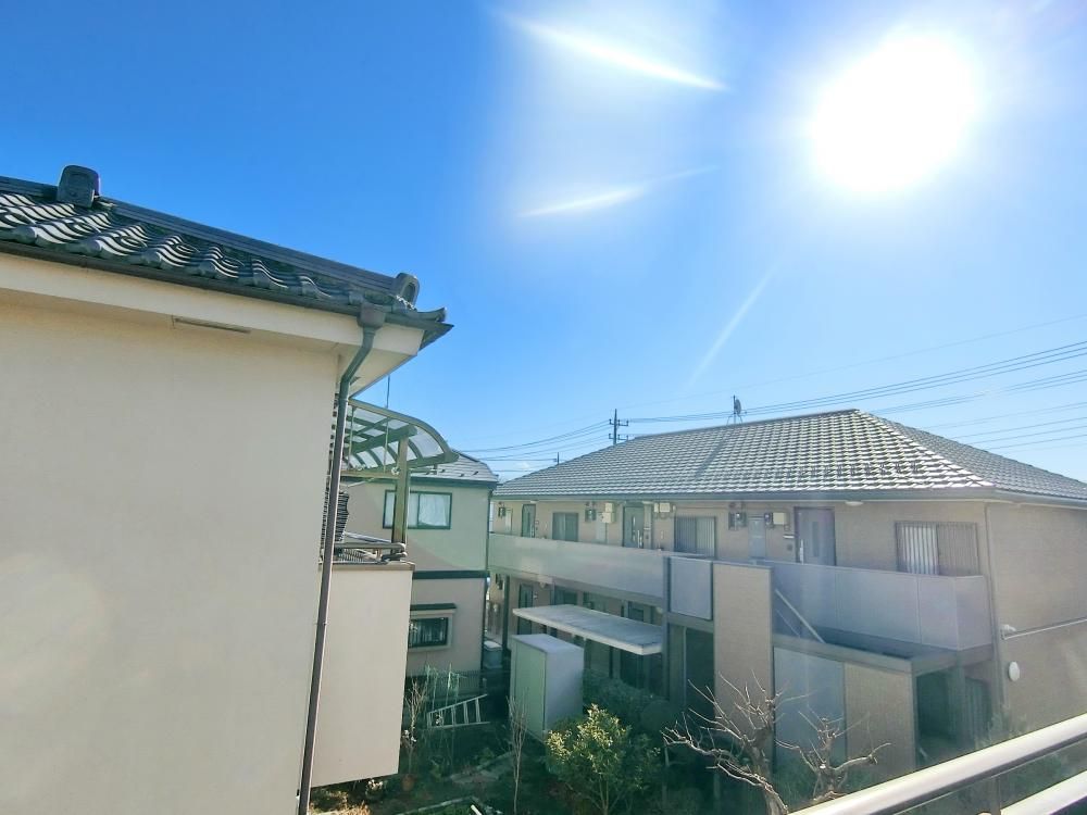 �y���]�z�@