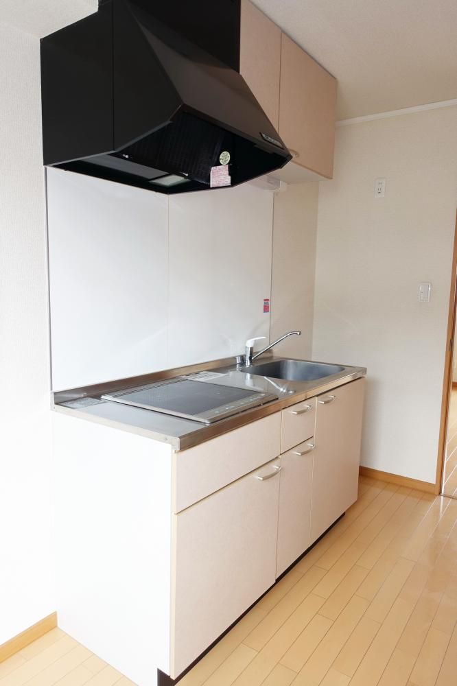 �y�L�b�`���z�@