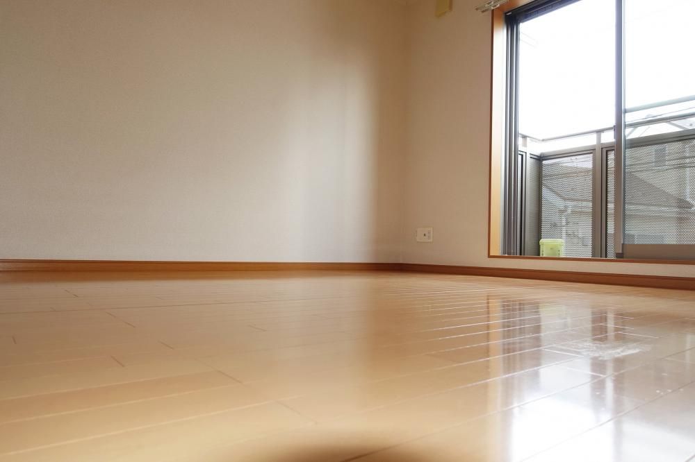 �y���ԁE���r���O�z�@