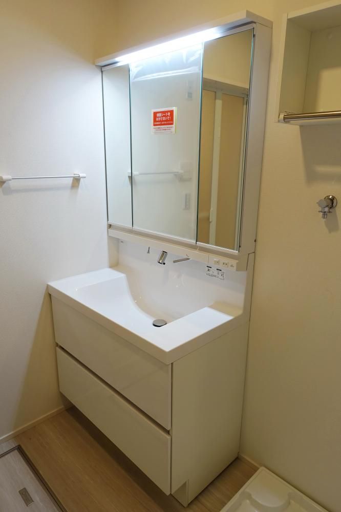 �y���ʏ��z�@