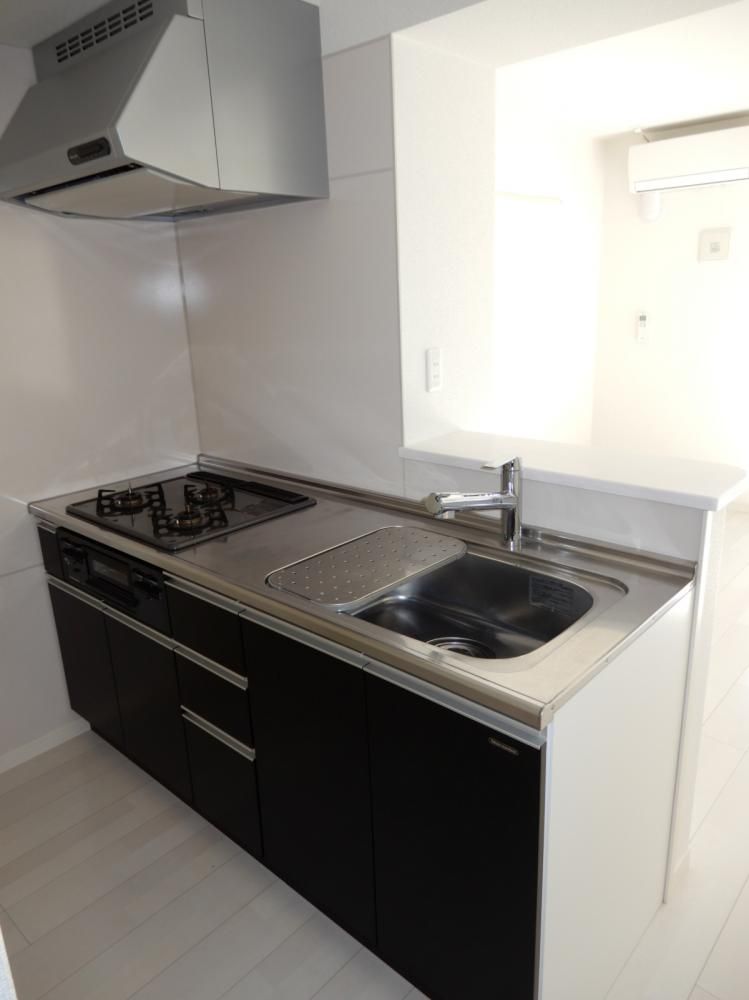 �y�L�b�`���z�@