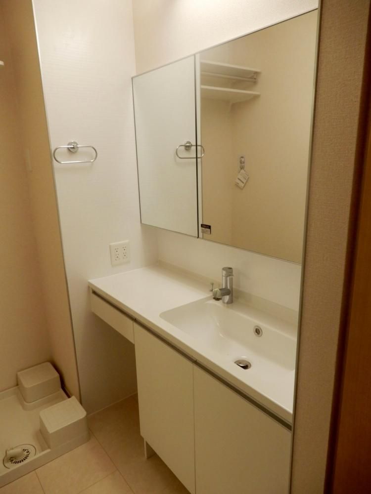 �y���ʏ��z�@