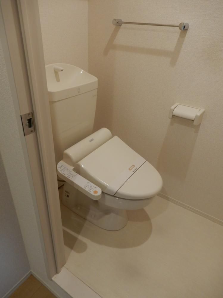 �y�g�C���z�@