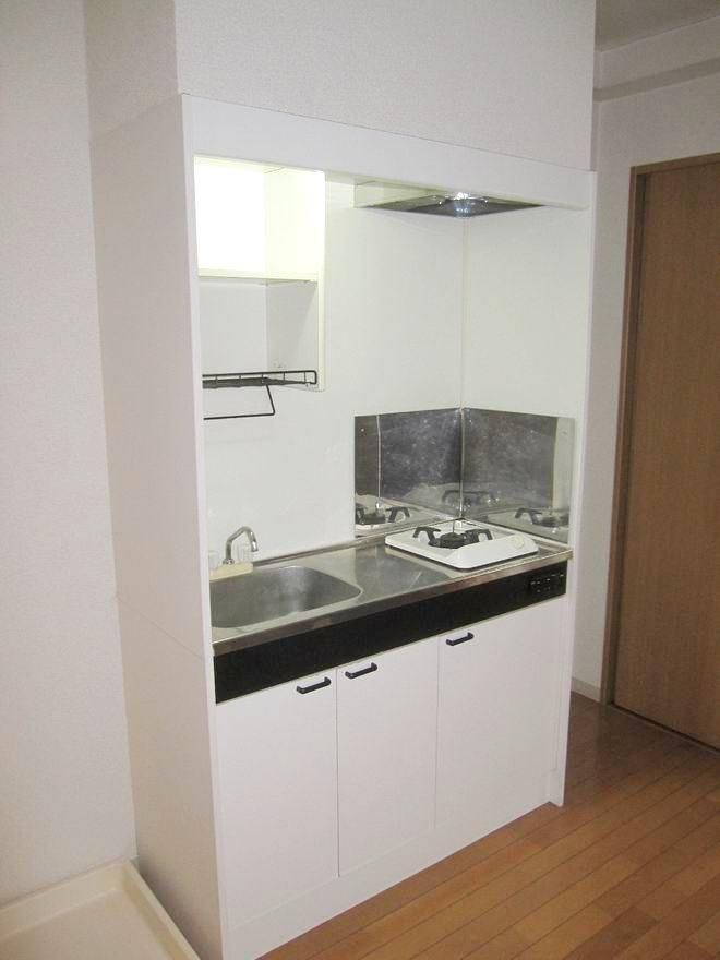 �y�L�b�`���z�@