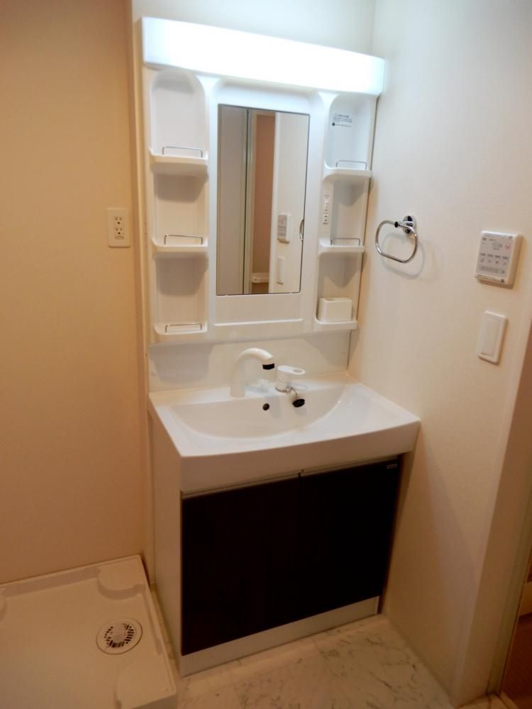 �y���ʏ��z�@