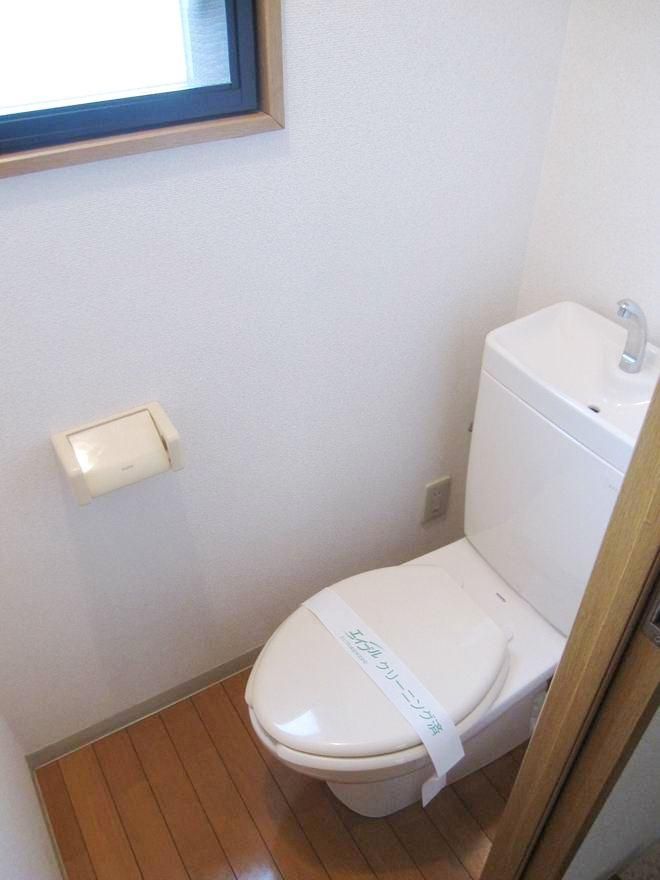 �y�g�C���z�@