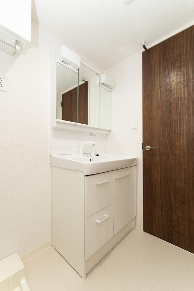 �y���ʏ��z�@