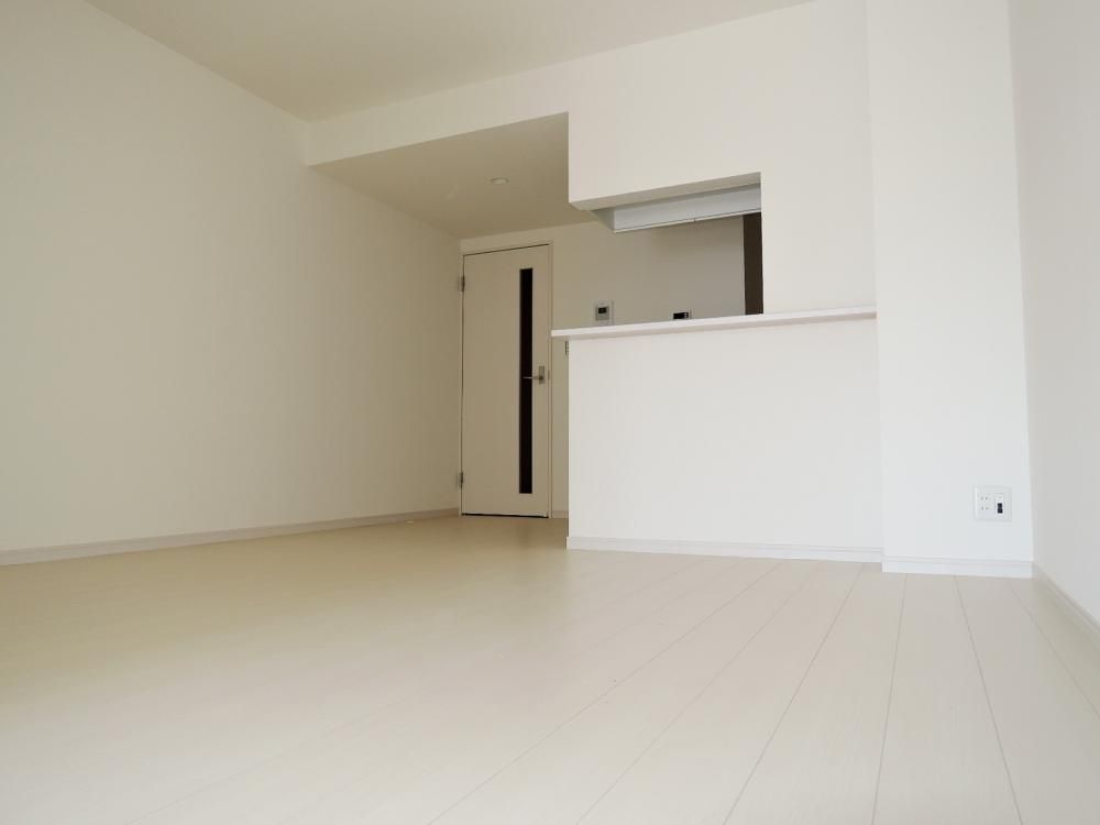 �y���ԁE���r���O�z�@