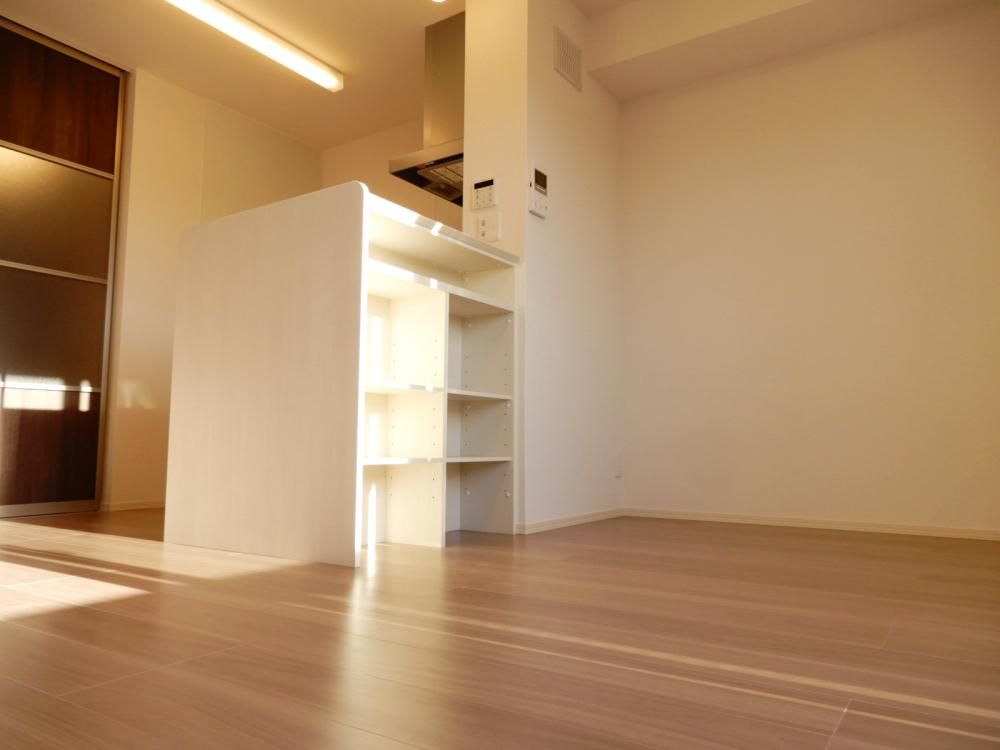 �y���ԁE���r���O�z�@