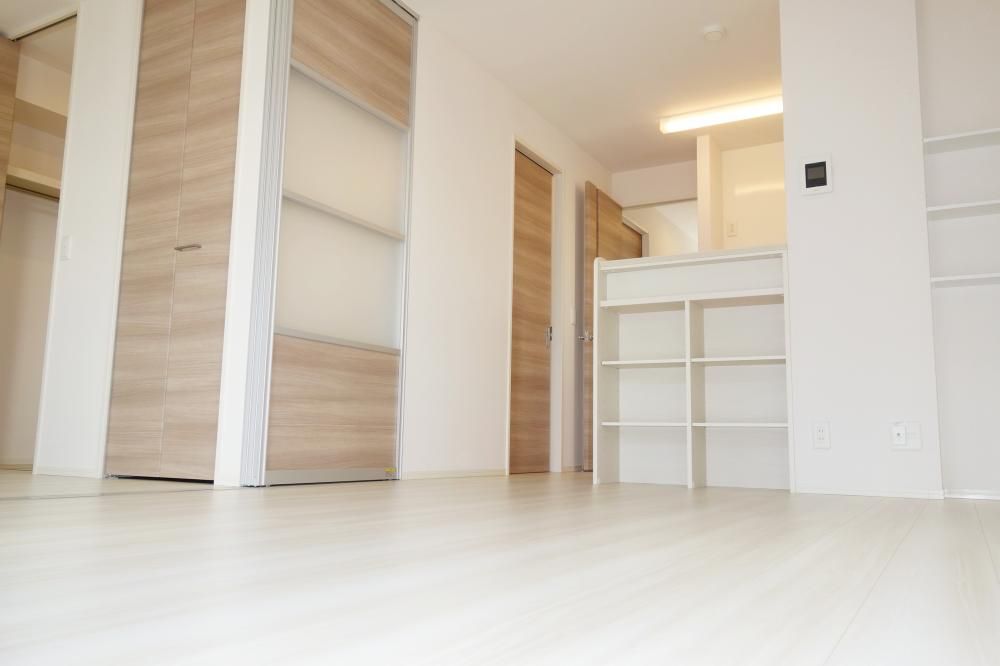 �y���ԁE���r���O�z�@