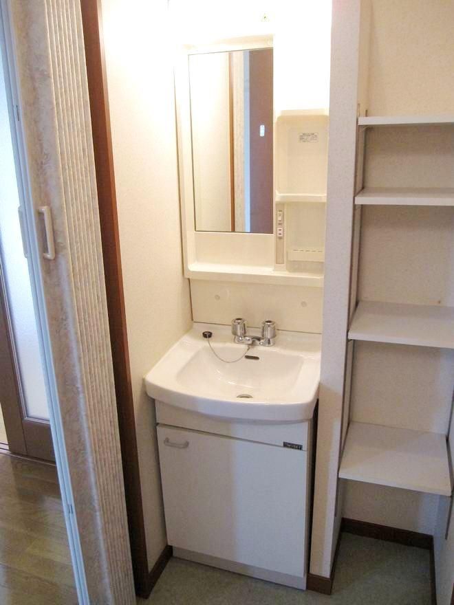 �y���ʏ��z�@