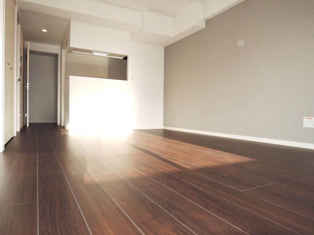 �y���ԁE���r���O�z�@